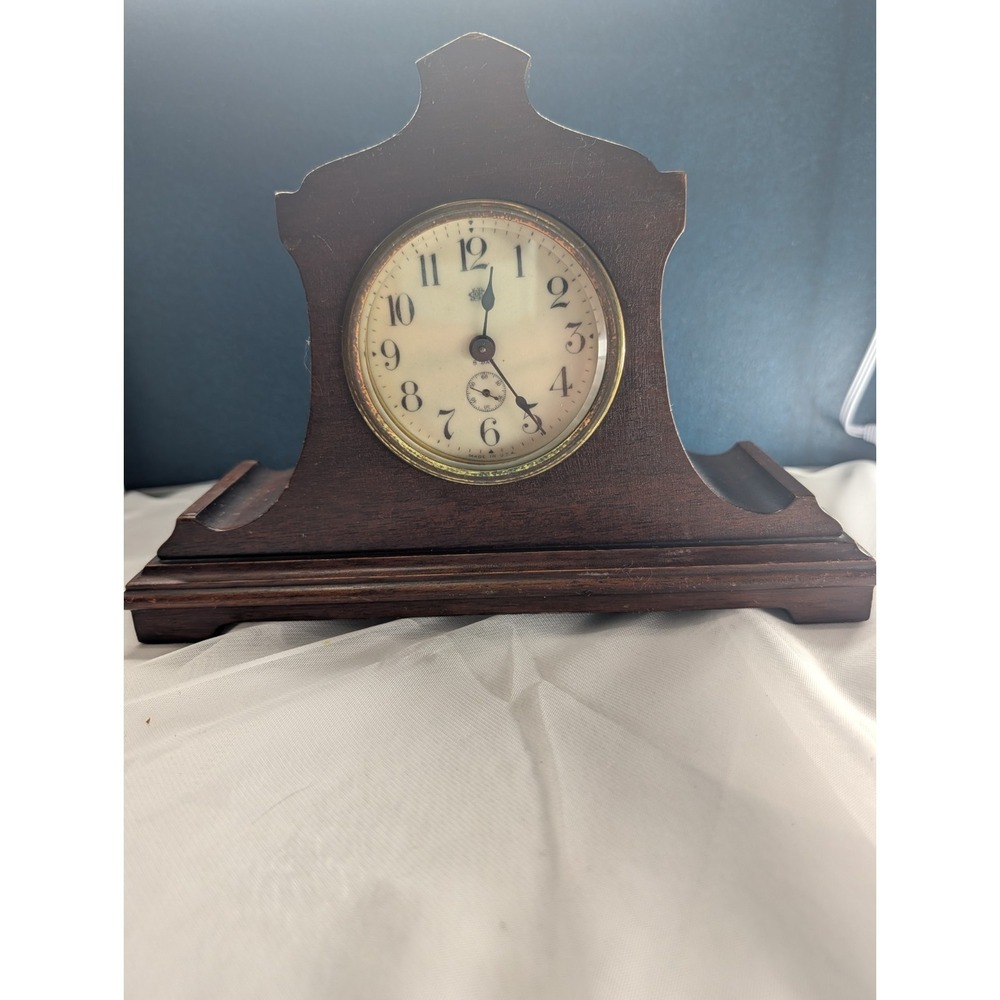 Jennings Brothers Wood Mantel Clock | Bridgeport CONN 8-Day Clock Vintage